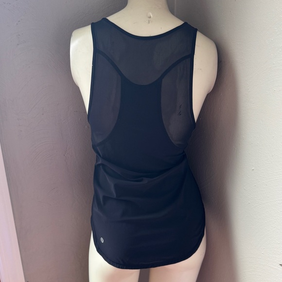 Lululemon racer back black tank top size small - Picture 4 of 10